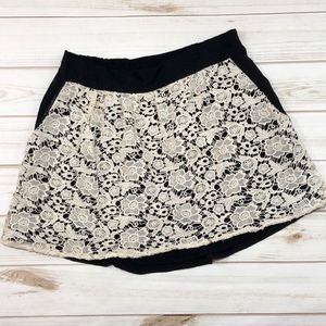 NWT Chaser Georgette lace embroidered skirt